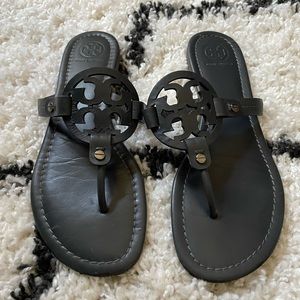 Tory Burch Miller leather gray sandals size 8.5 M (runs small, order 1/2 bigger)